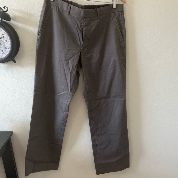 Express Design Studio Producer dress Pants Size 34/32 New Without Tags - Picture 1 of 16